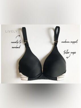 NWT LIVELY DEEP-V NO-WIRE BRA Set (2) #G00